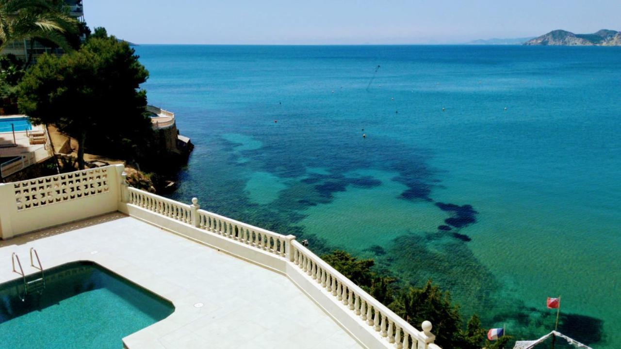 Portofino Flying Whale Apartment Benidorm Bagian luar foto